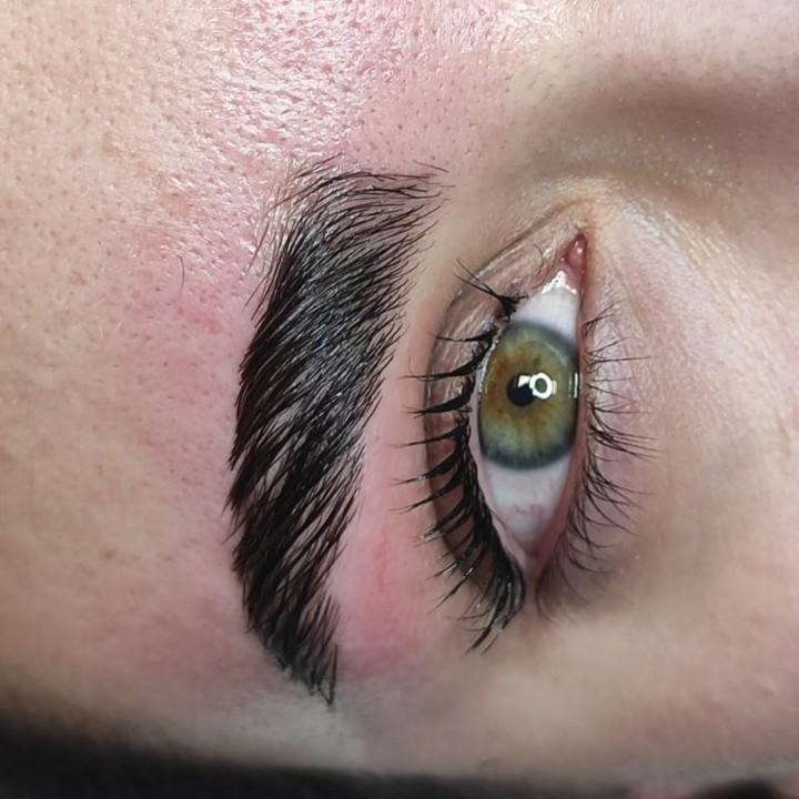 LAMINAZIONE CIGLIA E SOPRACCIGLIA