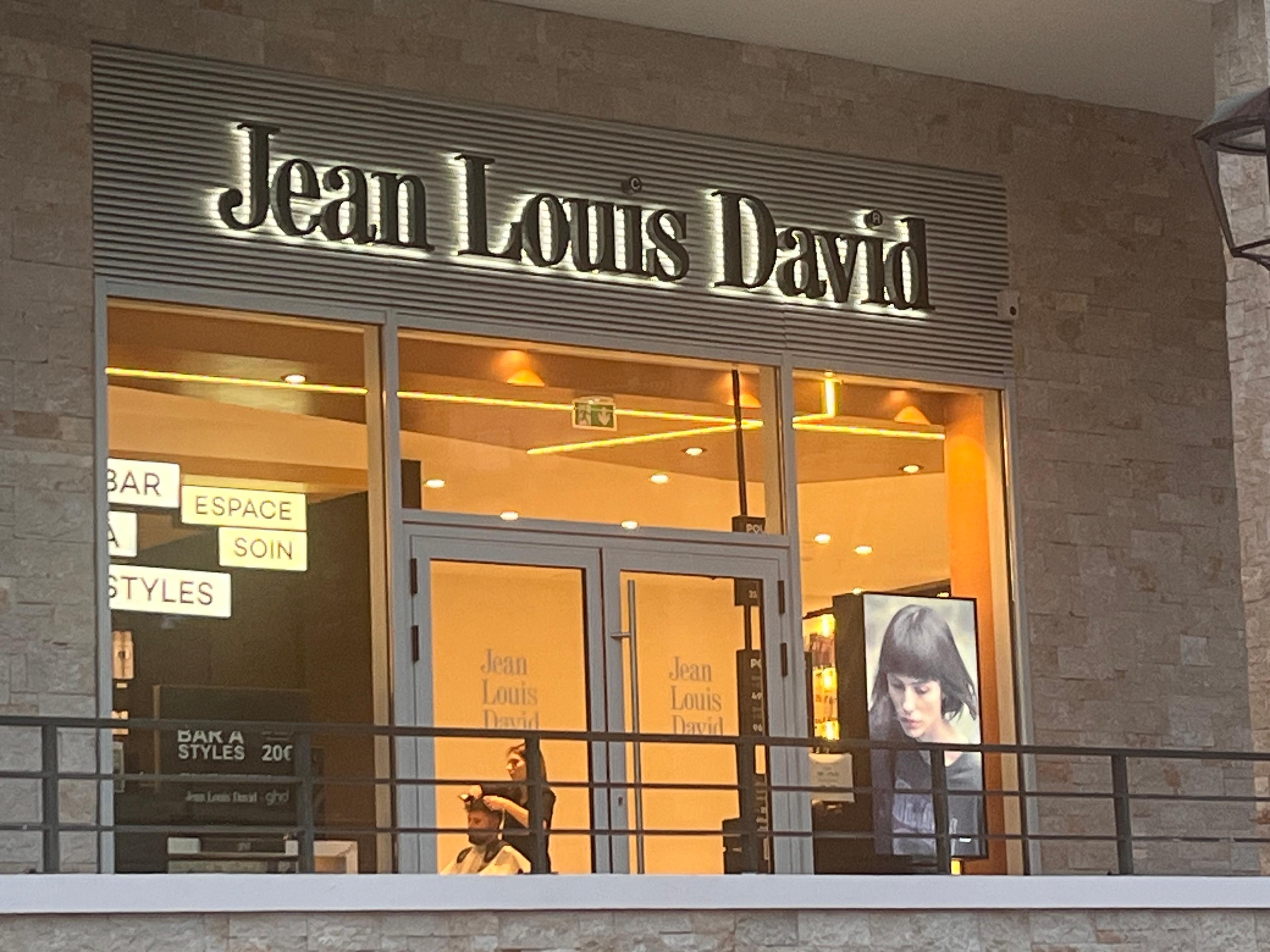 Vitrine Jean Louis David