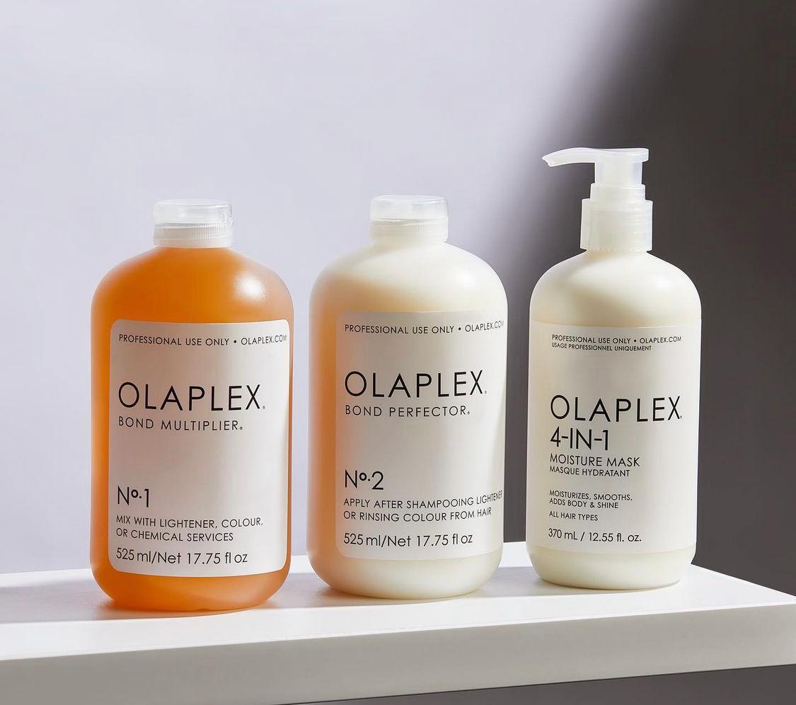 OLAPLEX NEUTRALIZZA E RIPARA I DANNI DELLA DECOLORAZIONE ,COLORAZIONE,STIRATURA,E DELLE NORMALI ROUTINEDI PIEGA E PIASTRA