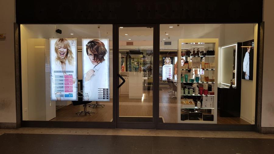 Salone c.c. le Corti