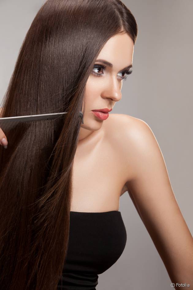Brosse à cheveux : l'astuce pour retirer facilement les cheveux